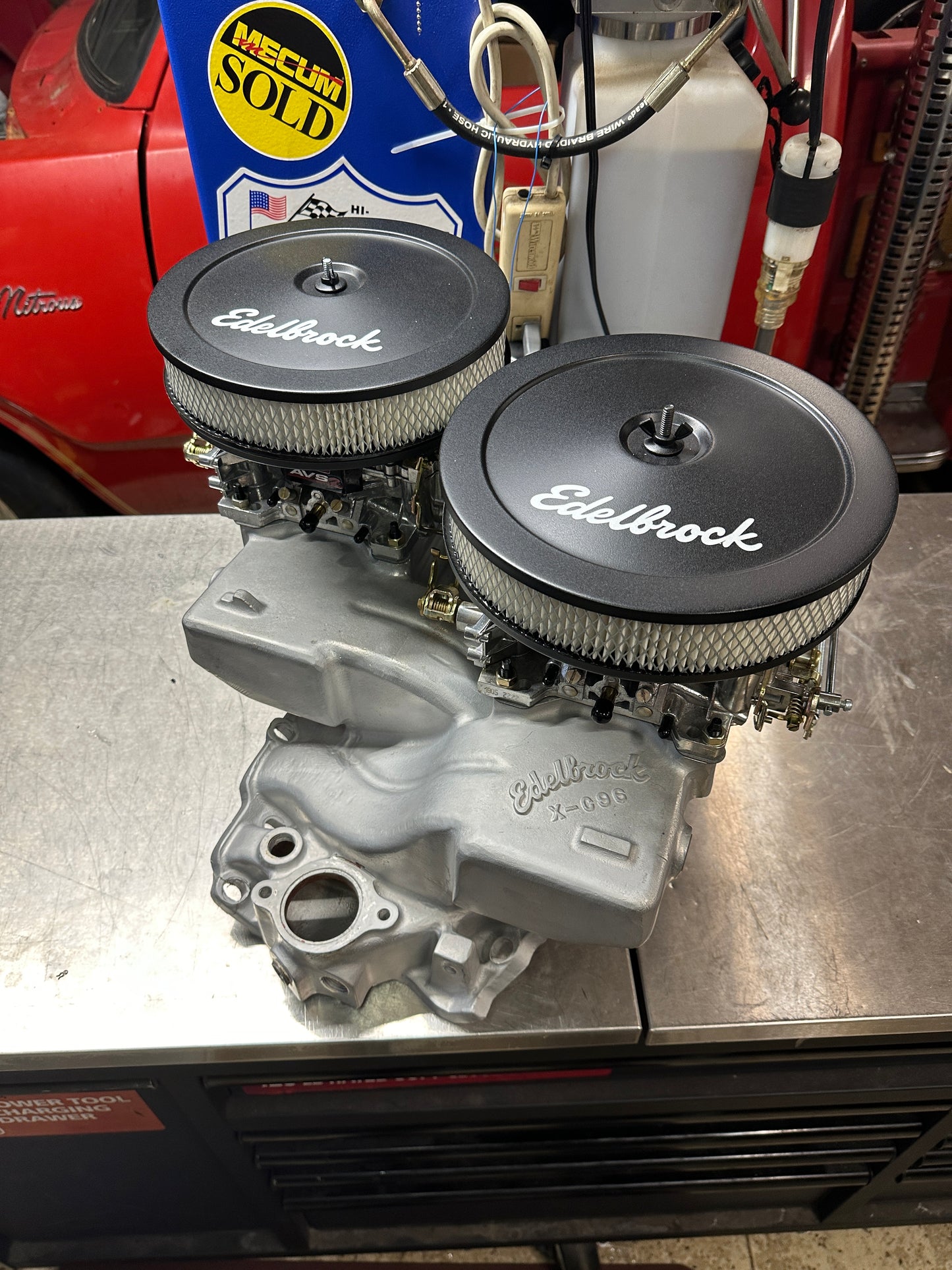 Cross-ram for a Big Block Chevy