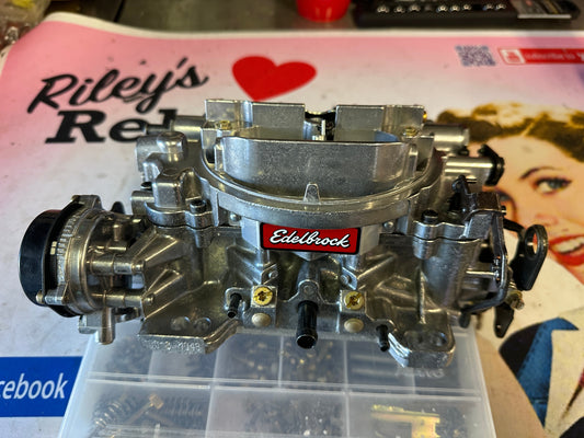 Edelbrock 1806s AVS 650 CFM With Electric Choke, Black linkage, Satin Finish (Non-EGR)